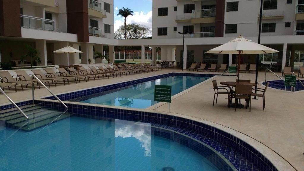 Apartamento No Condominio Casa Da Madeira Em Caldas Novas-Go Exteriör bild